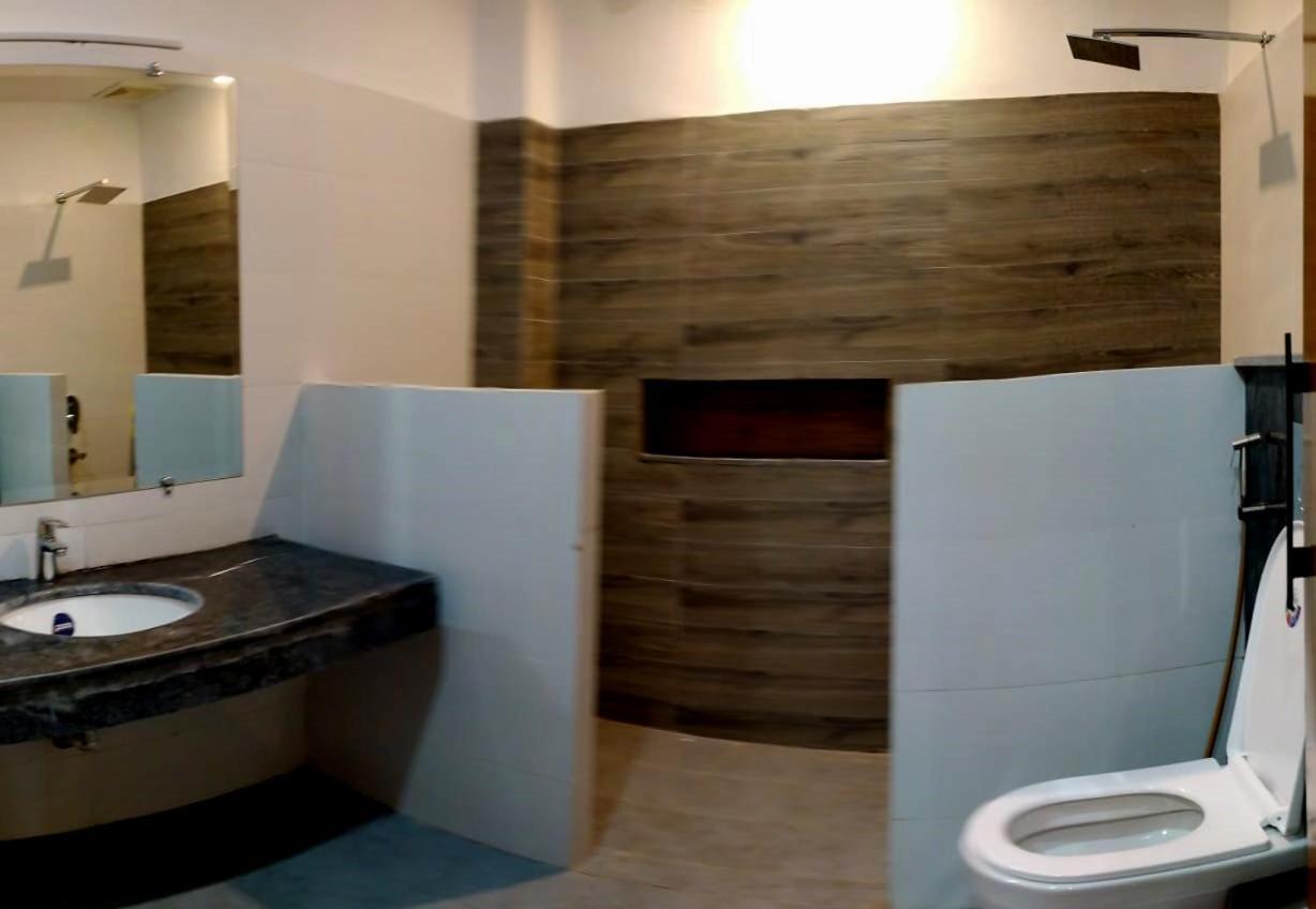 Four Season Boutique Hotel Islamabad Ngoại thất bức ảnh