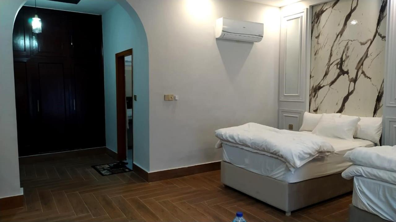 Four Season Boutique Hotel Islamabad Ngoại thất bức ảnh