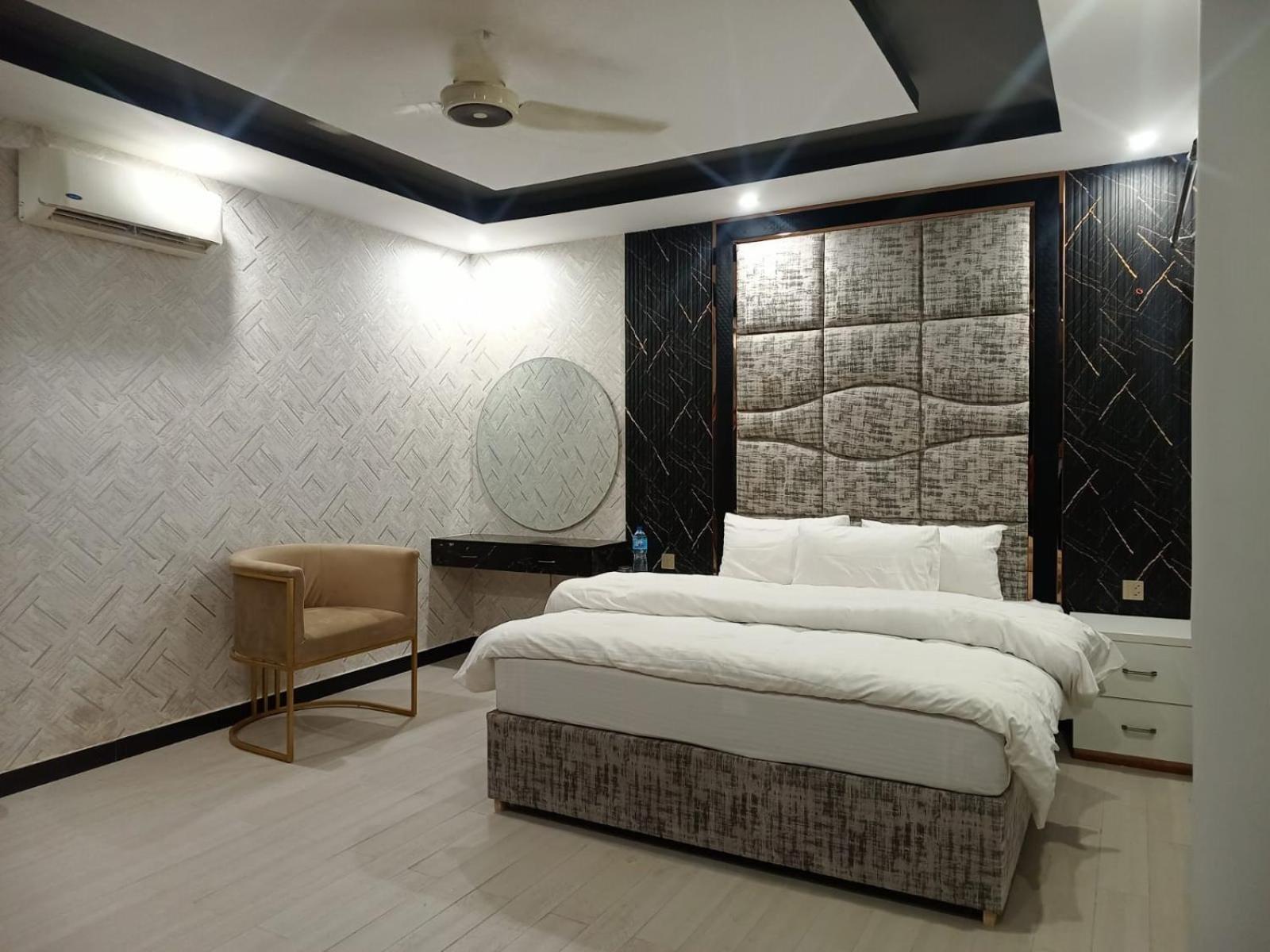 Four Season Boutique Hotel Islamabad Ngoại thất bức ảnh