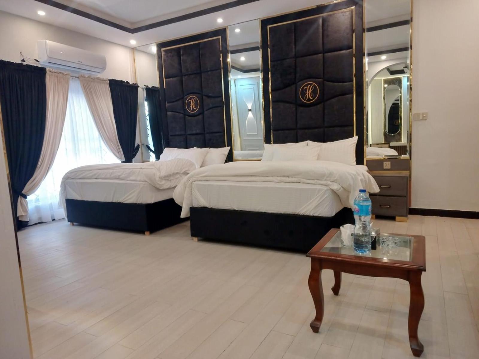 Four Season Boutique Hotel Islamabad Ngoại thất bức ảnh